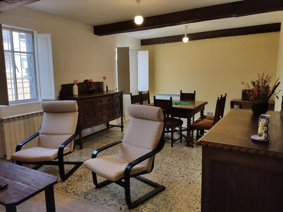 Casa Carmina: Casa Para Pequenos Grupos En El Corazon De Galicia O Irixo Luaran gambar